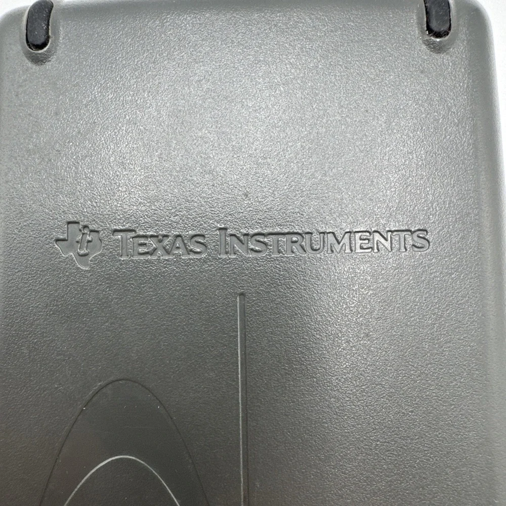 Texas Instruments TI-82 Graphing Calculator Works